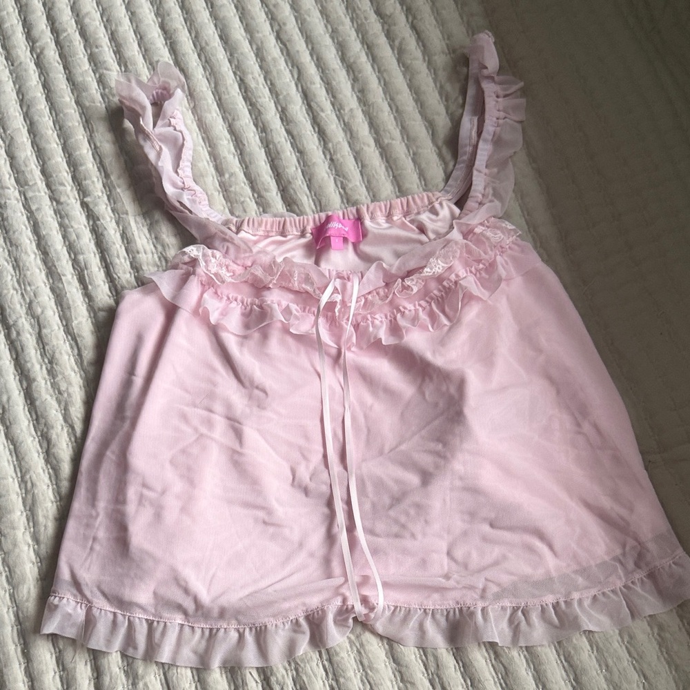 Edikted Pink Ruffled Sleeveless Top